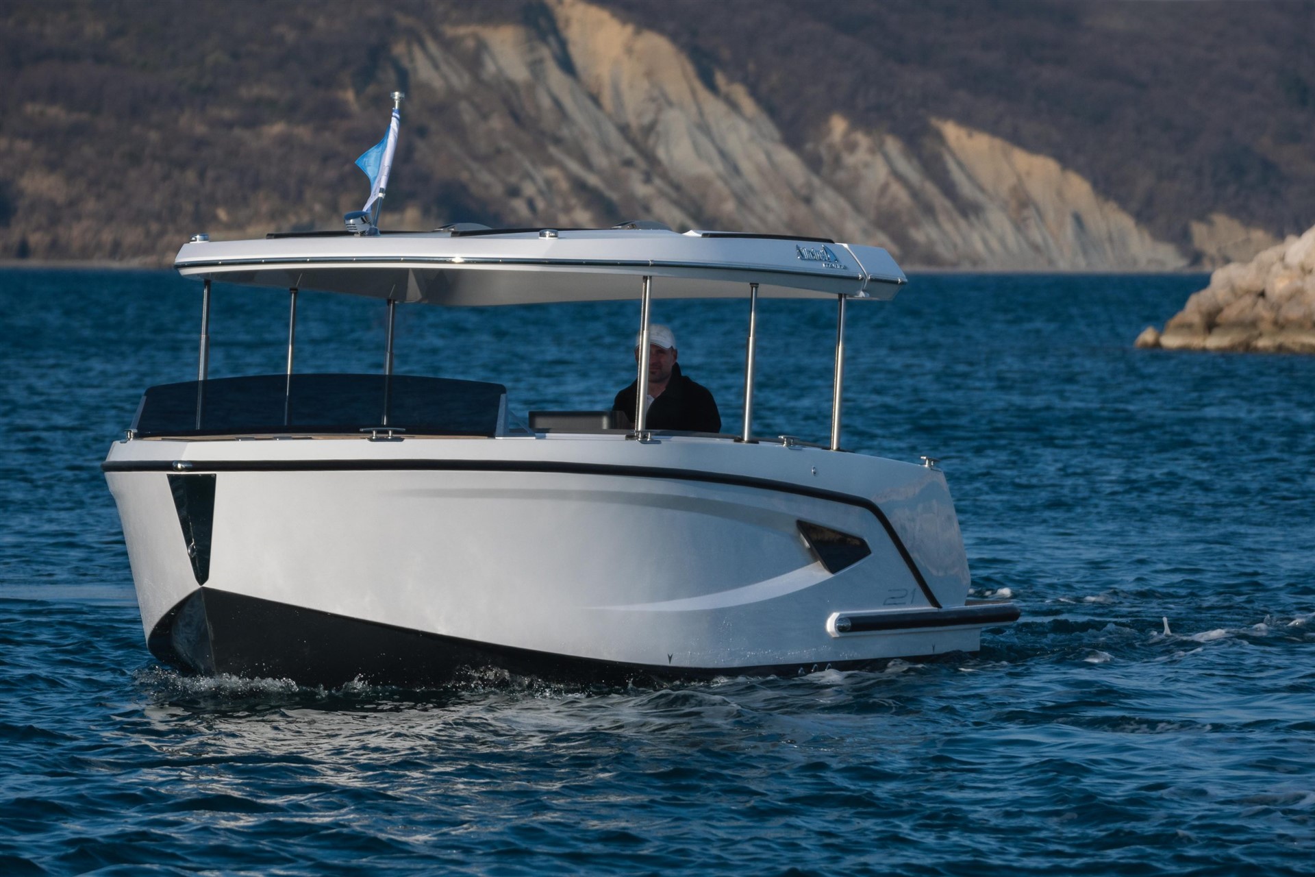 Gena Yacht